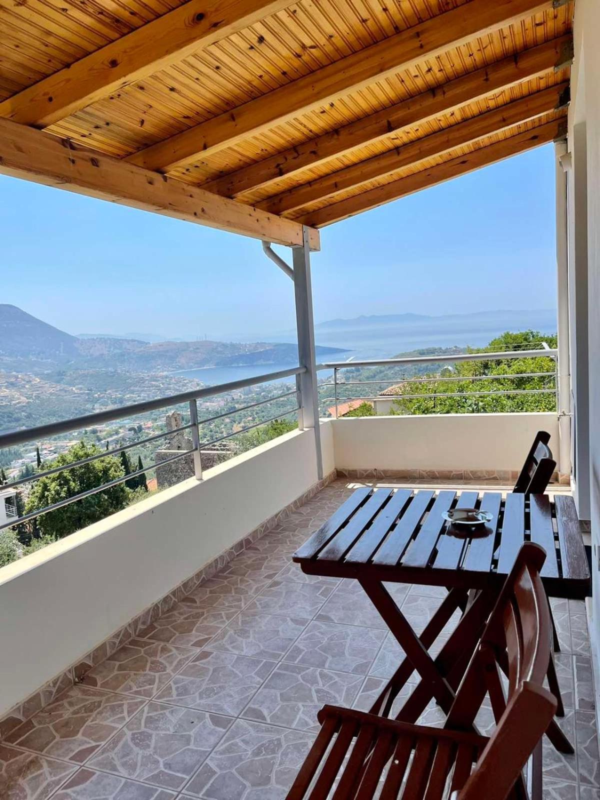 Lucas Apartments Himare Room photo
