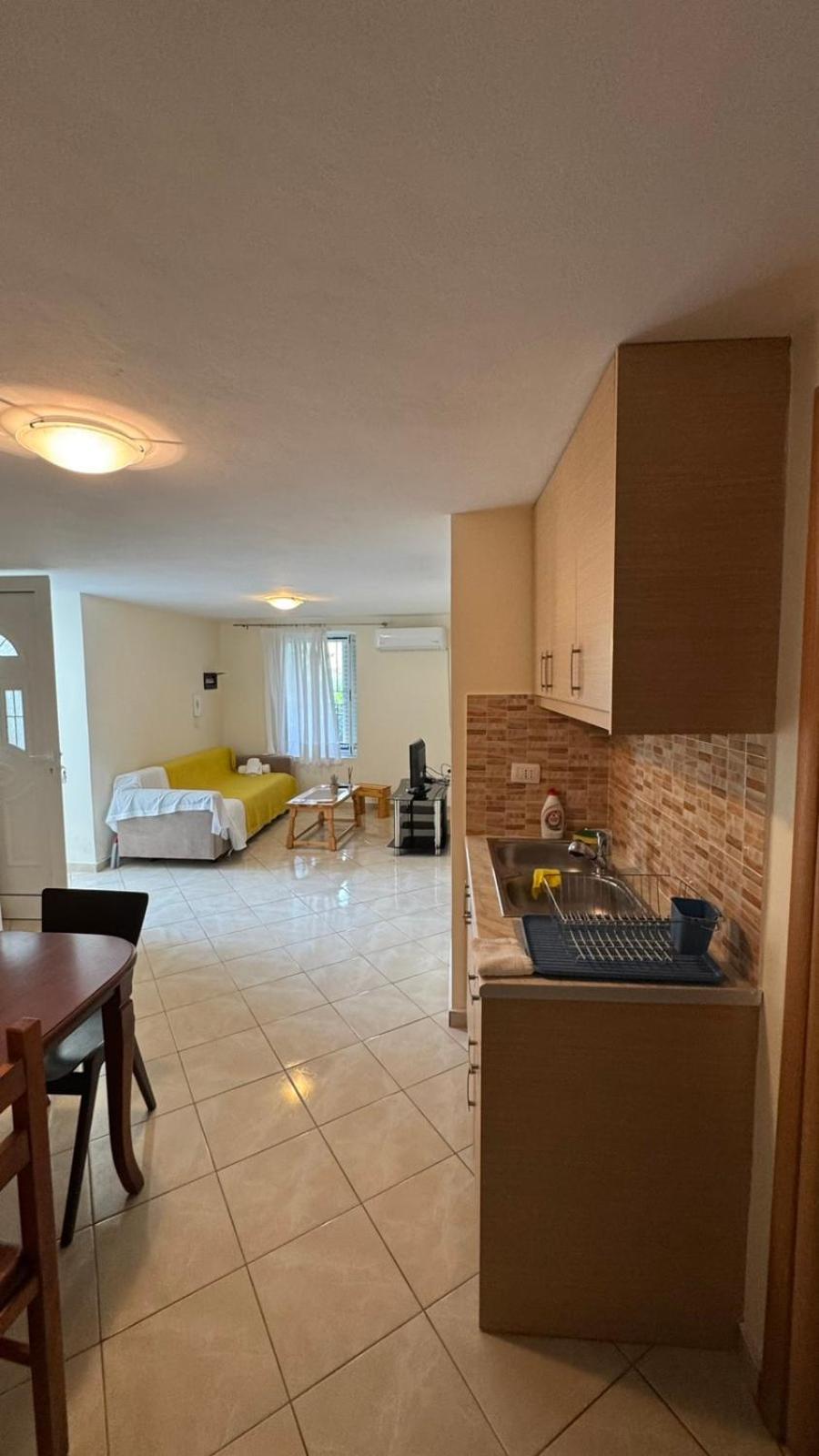 Lucas Apartments Himare Room photo